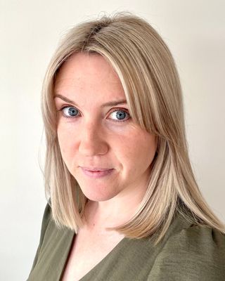 Photo of Natalie Kitching, Counsellor in Cheltenham, England