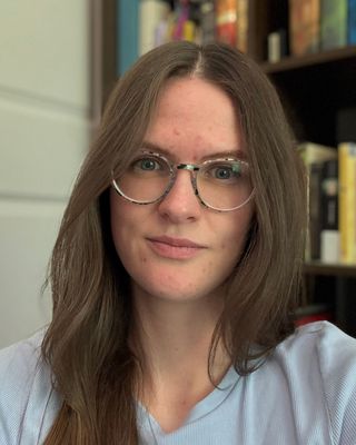Photo of Julia Stebbins, Clinical Social Work/Therapist, LCSW