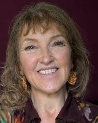 Photo of Suzi Drummond, Psychotherapist, MBACP