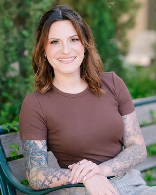 Photo of Hannah Clonch, Registered Clinical Social Worker Intern, MSW, RCSWI