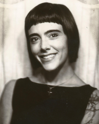 Photo of Zoë Vnak, Licensed Master Social Worker, LMSW