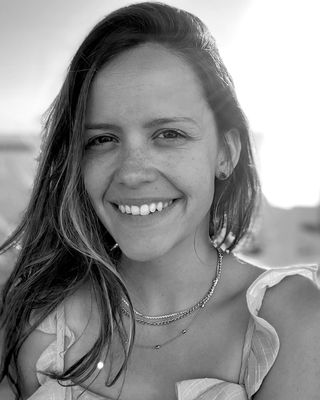 Photo of Raphaela Fontenelle, Psychotherapist, MSc, MUKCP