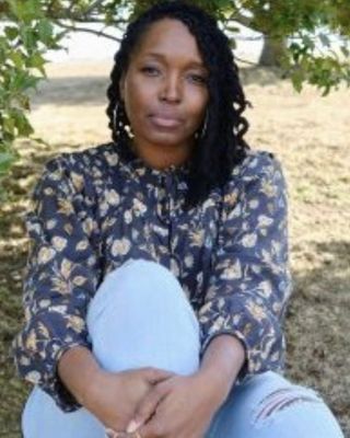Photo of Dr. Queena Quintana, Licensed Professional Counselor, LCPC, LPC, LPCC