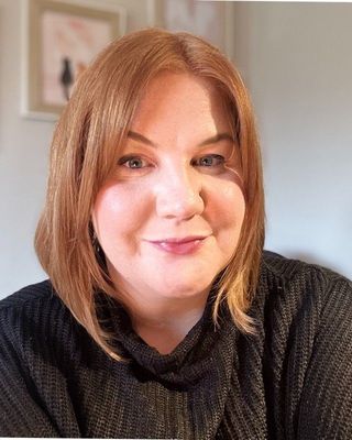 Photo of Liz Stephens, Counsellor, MNCPS Acc.