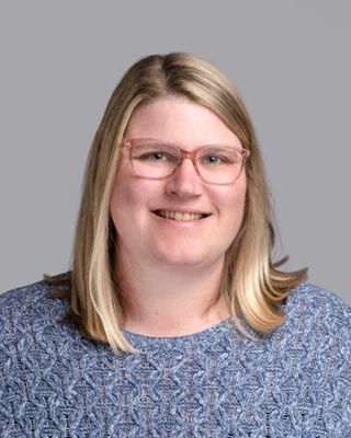 Photo of Kirsten Phillips, Clinical Social Work/Therapist, LISW-S