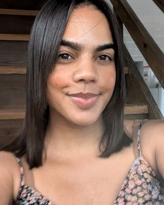 Photo of Garmis Sena, Mental Health Counselor, LMHC