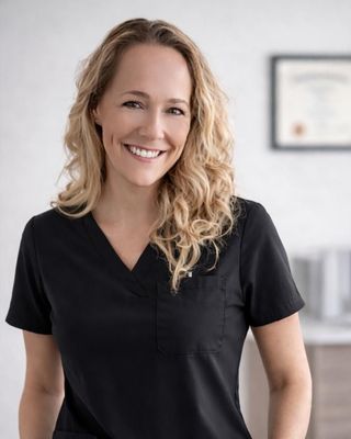 Photo of Jennifer Navarra, Psychiatric Nurse Practitioner, PMHNP, BC