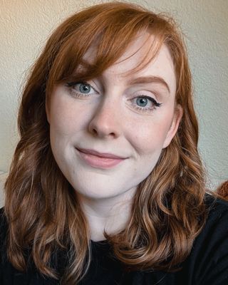 Photo of Alexis Elizabeth Hollingsworth, Clinical Social Work/Therapist, LCSW