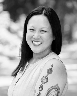 Photo of Hj Cho, Clinical Social Work/Therapist, LCSW