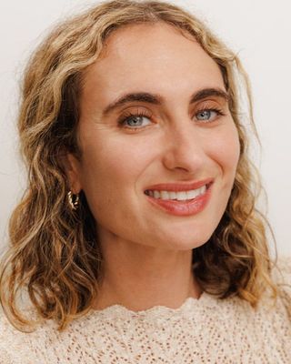 Photo of Ashley Shoshana Mink, Marriage & Family Therapist, MA, LMFT