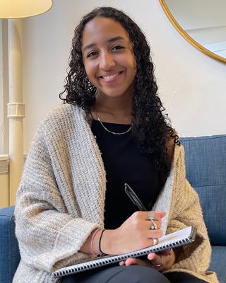 Photo of Jasmine Malcolm, Registered Social Worker in Downtown, Vancouver, BC