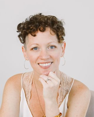 Photo of Elizabeth DeVaughn, Licensed Professional Counselor, LPC, MHSP