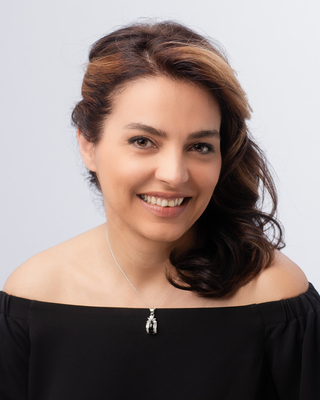 Photo of Maryam Mills, Counsellor in North Vancouver, BC