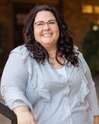 Photo of Rachel Simpfenderfer, Marriage & Family Therapist, LMFT