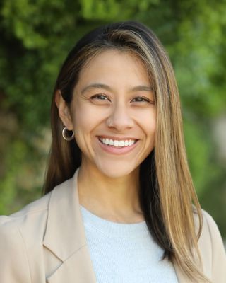 Photo of Therese Apontti, Marriage & Family Therapist, LMFT