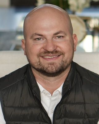 Photo of Maxim Arbuzov, Clinical Social Work/Therapist, LICSW