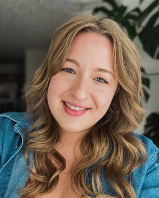 Photo of Taylor Hendrix, Licensed Professional Counselor, MEd, LPC, EMDR-t