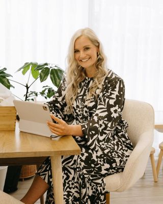 Photo of Peta Maguire - Held and Heard Health, Psychologist, PhD, PsyBA - Clin. Psych