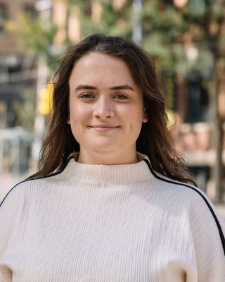Photo of Lindsey Stewart, Registered Psychotherapist (Qualifying)