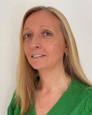 Photo of Janine Bloomfield, Counsellor in RG42, England