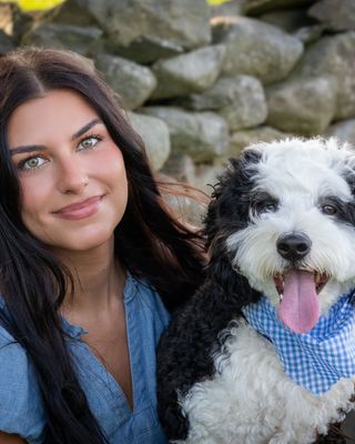 Photo of Adriana Lagoa, Clinical Social Work/Therapist, LCSW