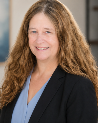 Photo of Katherine Lee, Psychiatric Nurse Practitioner