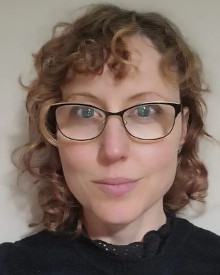 Photo of Louise Purnell, Psychotherapist, MBACP Accred
