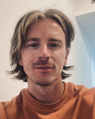 Photo of Billy Smith, Counsellor, MA, BACP