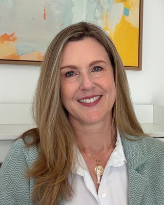 Photo of Kathlyn Neal, Clinical Social Work/Therapist, MSW, LICSW