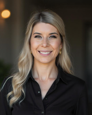 Photo of Jennifer Kline, Licensed Clinical Mental Health Counselor, MA, LCMHC, LCAS, NCC