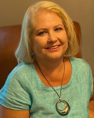 Photo of Liz Mathews-Jolley, Clinical Social Work/Therapist in Fairfax, VA