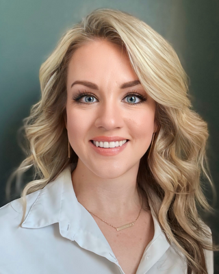 Photo of Aubrielle Pluim, Licensed Social Worker, LSW, MSW