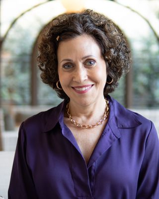 Photo of Alicia Seicshnaydre, Psychiatric Nurse Practitioner, MSN, APRN, PMHNPBC