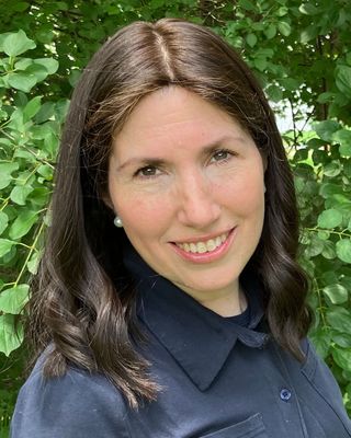 Photo of Toba Rosen, Pre-Licensed Professional