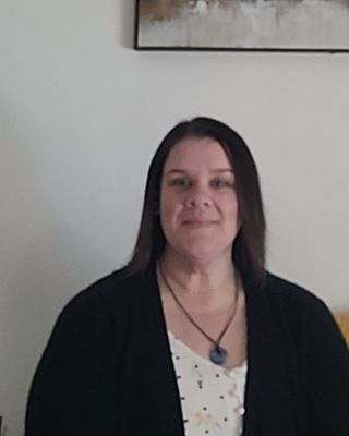 Photo of Shannon Crosbie-Sear, Registered Psychotherapist, BA, MACP