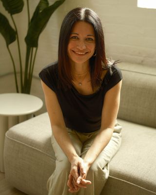 Photo of Lisaura Lozada-Goode, Counselor, LCPC, BC-DMT