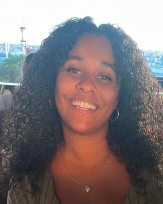 Photo of Jen Bradshaw, Counsellor, BACP