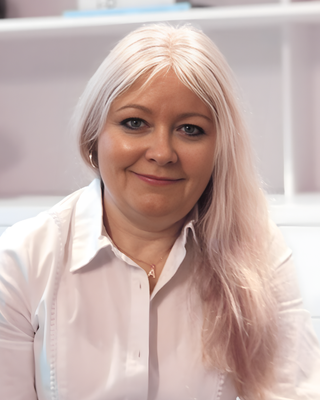 Photo of Andrea Tibbitts - Andrea Love - The Couple Therapist, Psychotherapist, MBACP Accred