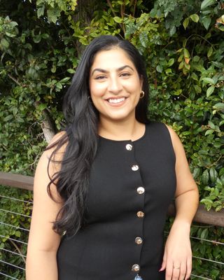 Photo of Lovinder Johal, Marriage & Family Therapist, LMFT