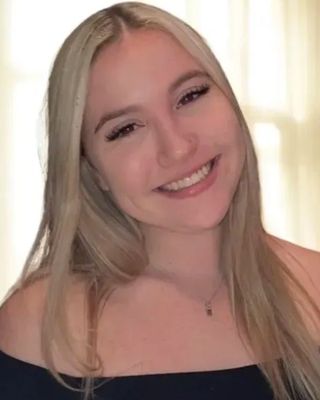 Photo of Moriah Rachelle Ross, Registered Clinical Social Worker Intern, MSW, RCSWI