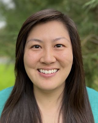 Photo of Rachel Chen, MA, APCC