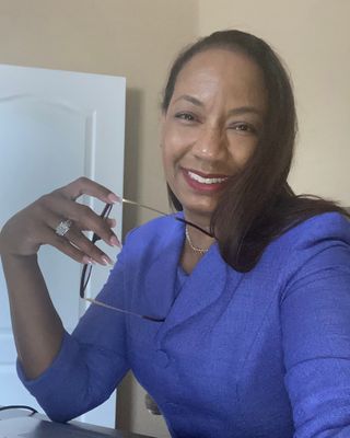 Photo of Nicole Harshaw, Counselor, NCC, LMHC, PMT