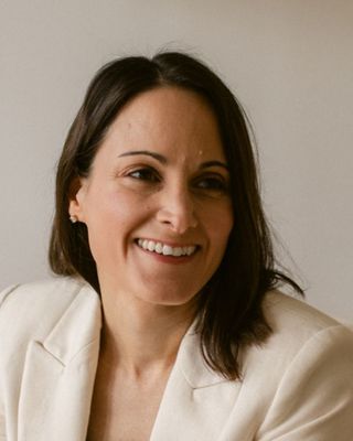 Photo of Andrea de la Flor, Licensed Professional Counselor, MA, MEd, LPC-PA, LPC-DE, CAADC