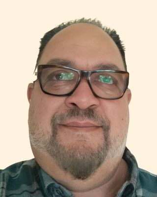 Photo of Dr. Paul Van Zeumeren, Psychologist, PsyD, LMFT
