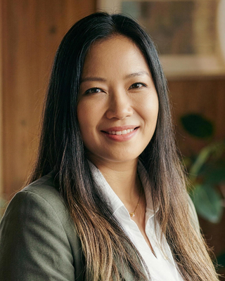 Photo of Yvonne Bosher, Psychotherapist, MA, PBANZ