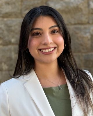Photo of Cynthia Hernandez, Associate Clinical Social Worker, ASW