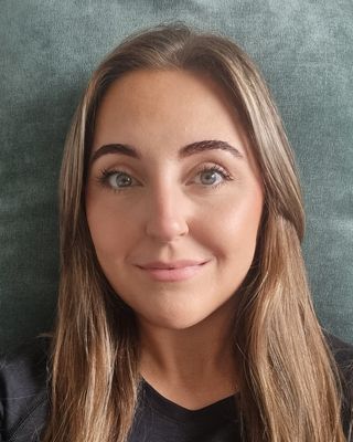 Photo of Rebecca Bayliss, Psychotherapist, MSc, MBACP