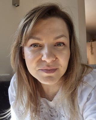 Photo of Jo Turalska, Counsellor, MSc, MBACP