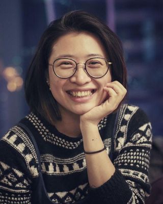 Photo of Winnie Ng, Counsellor, RCC, MCP:AT, MC