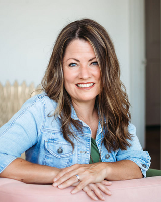 Photo of Melissa Shaw - Knot Counseling for Couples, Individuals + Family, Clinical Social Work/Therapist, MSW, LCSW